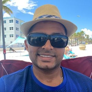 Meet your Posher, Travis